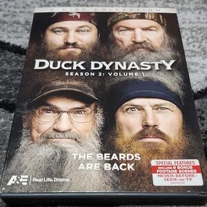A & E REAL LIFE DRAMA DUCK DYNASTY SEASON 2 TWO-DISC DVD COLLECTION
